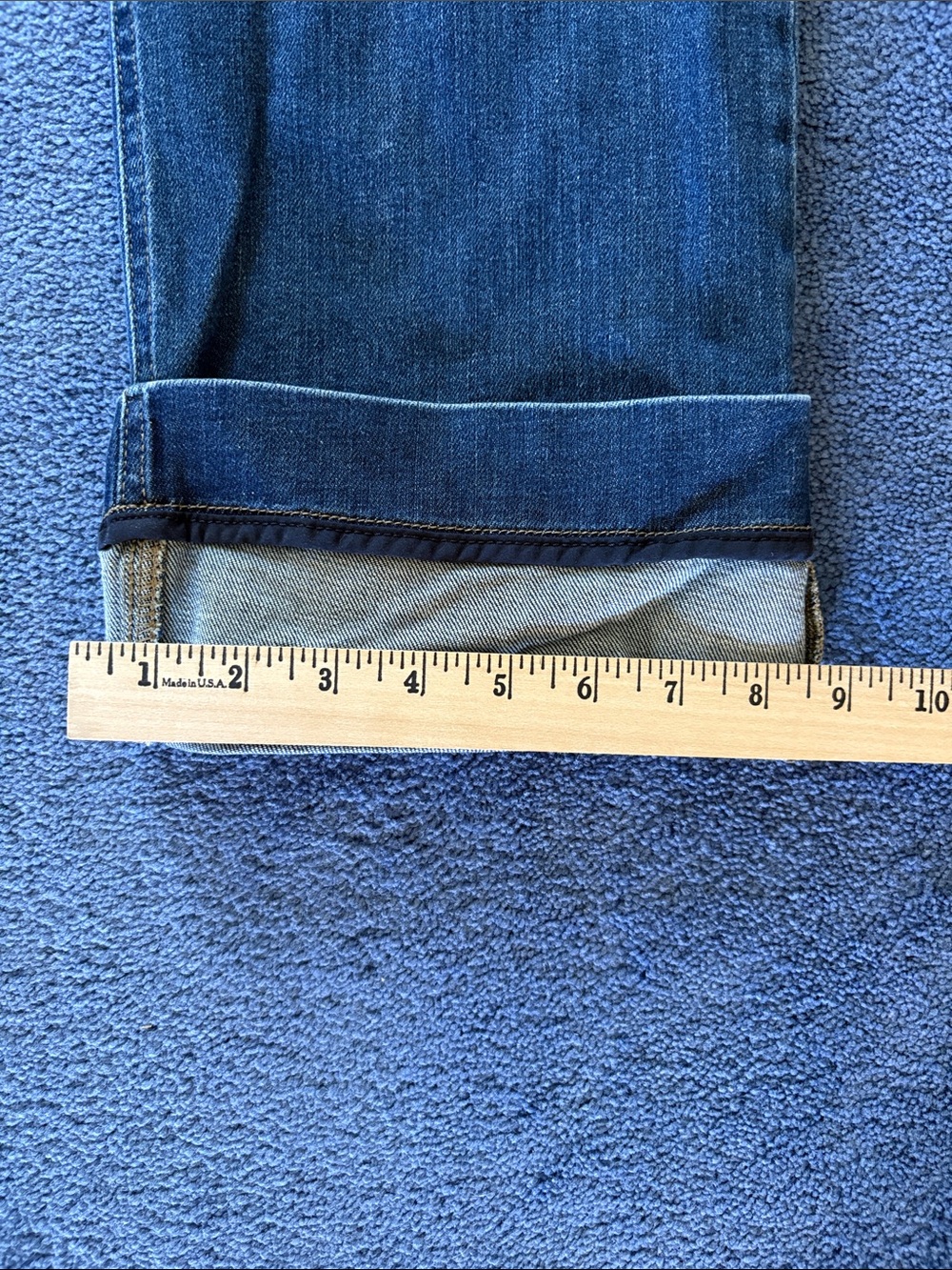 Pilcro Straight-Leg Jeans in Blue with Rolled Cuffs - Picture 7 of 9